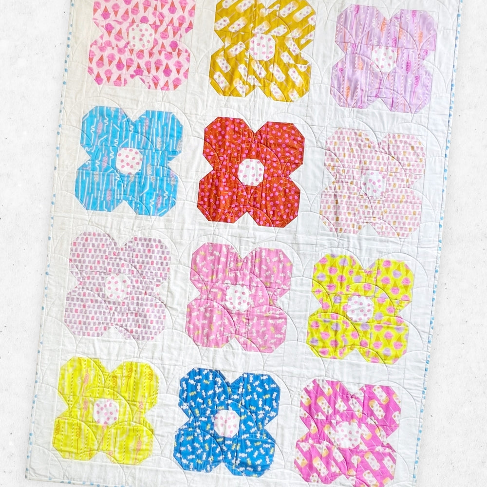 Flower Friends Quilt pattern
