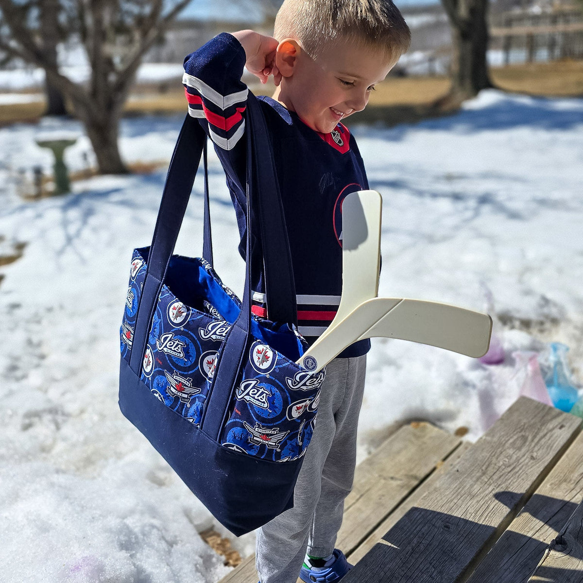 Ottava Ruffle Tote Bag