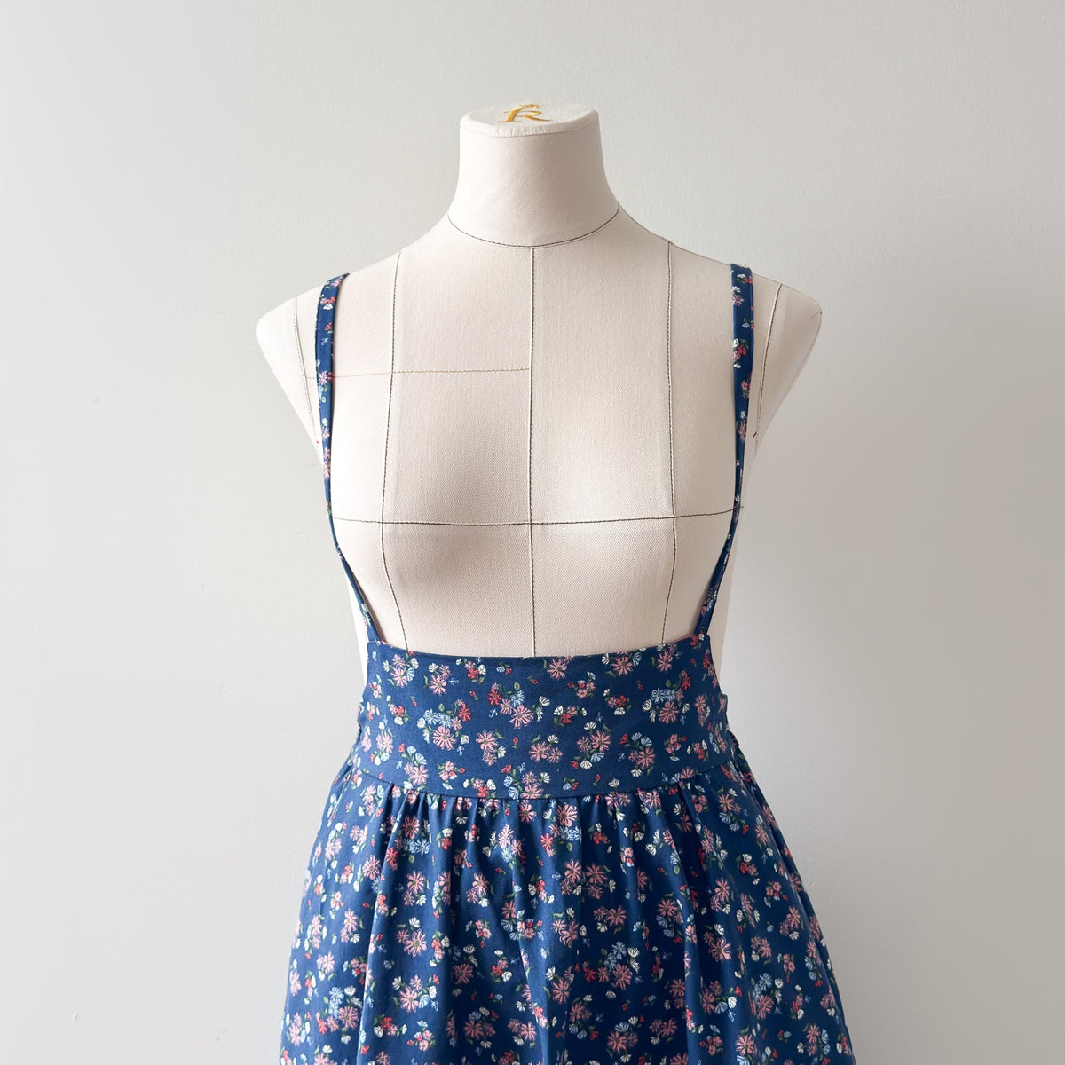 PDF Low Bib Pinafore Pattern - Sewing Therapy