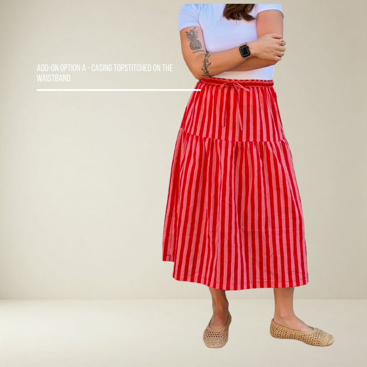 SK001 - Jupe à taille élastique avec découpes aux hanches