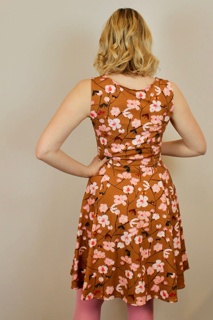 Idun jersey dress - PDF pattern - Ploen Patterns