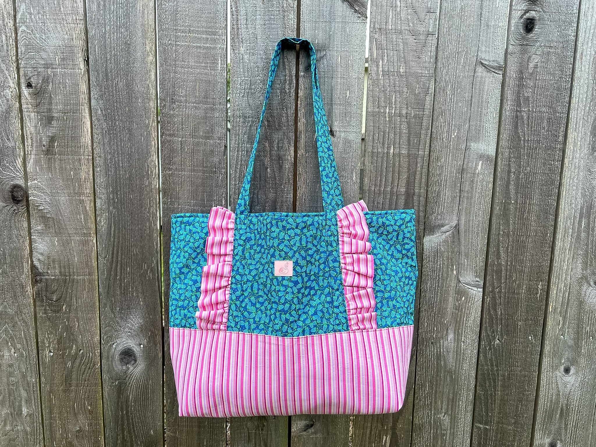 Ottava Ruffle Tote Bag